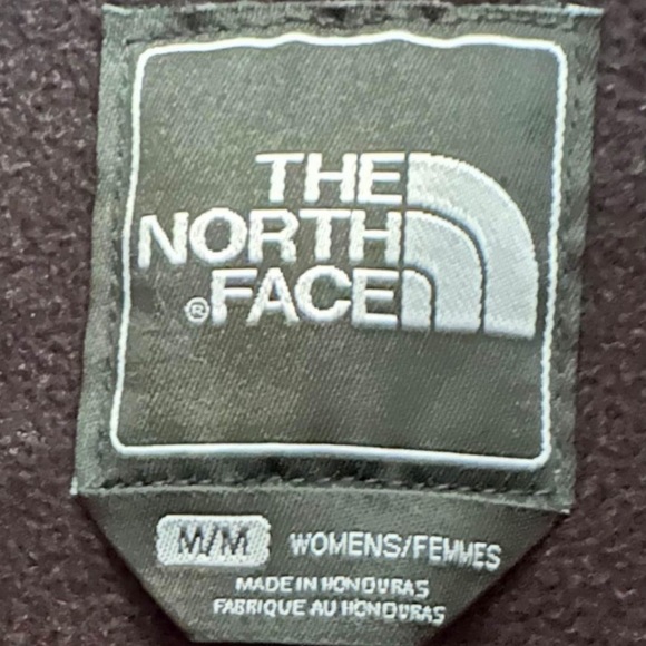 North face Denali women’s medium black with pink accents - Picture 2 of 3